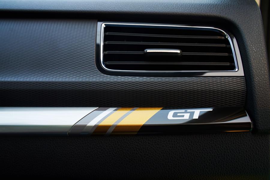 Детали интерьера Skoda Kamiq GT 2019 года  (CN) (фото 21 из 41)